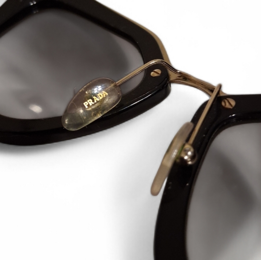 AUTHENTIC PRADA CAT EYE Style Sunglasses with case & gift bag - Picture 2 of 10